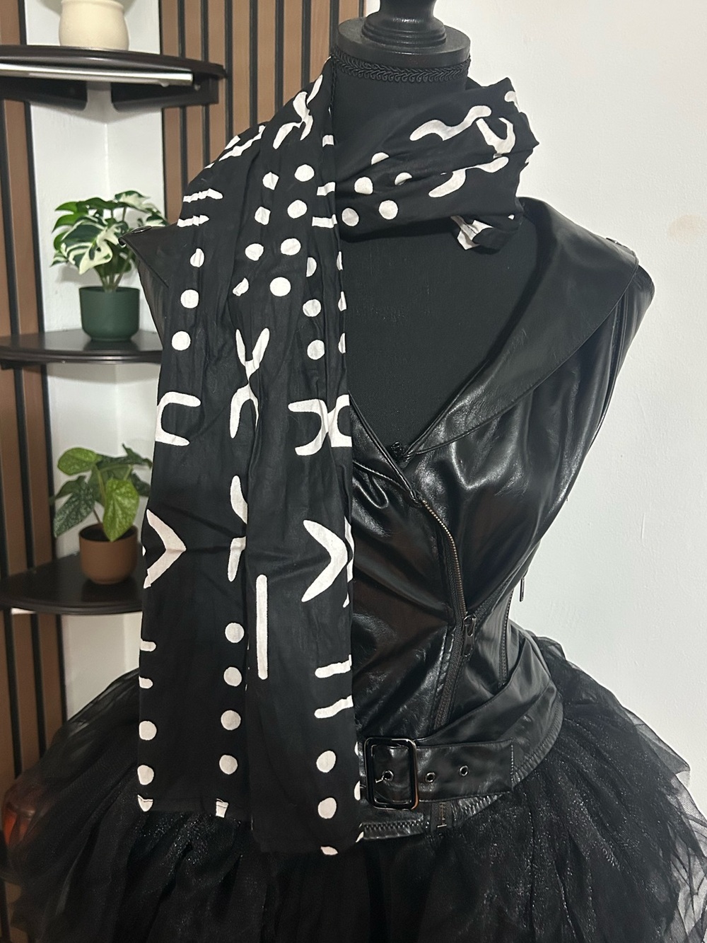 Black and White Patterned Scarf